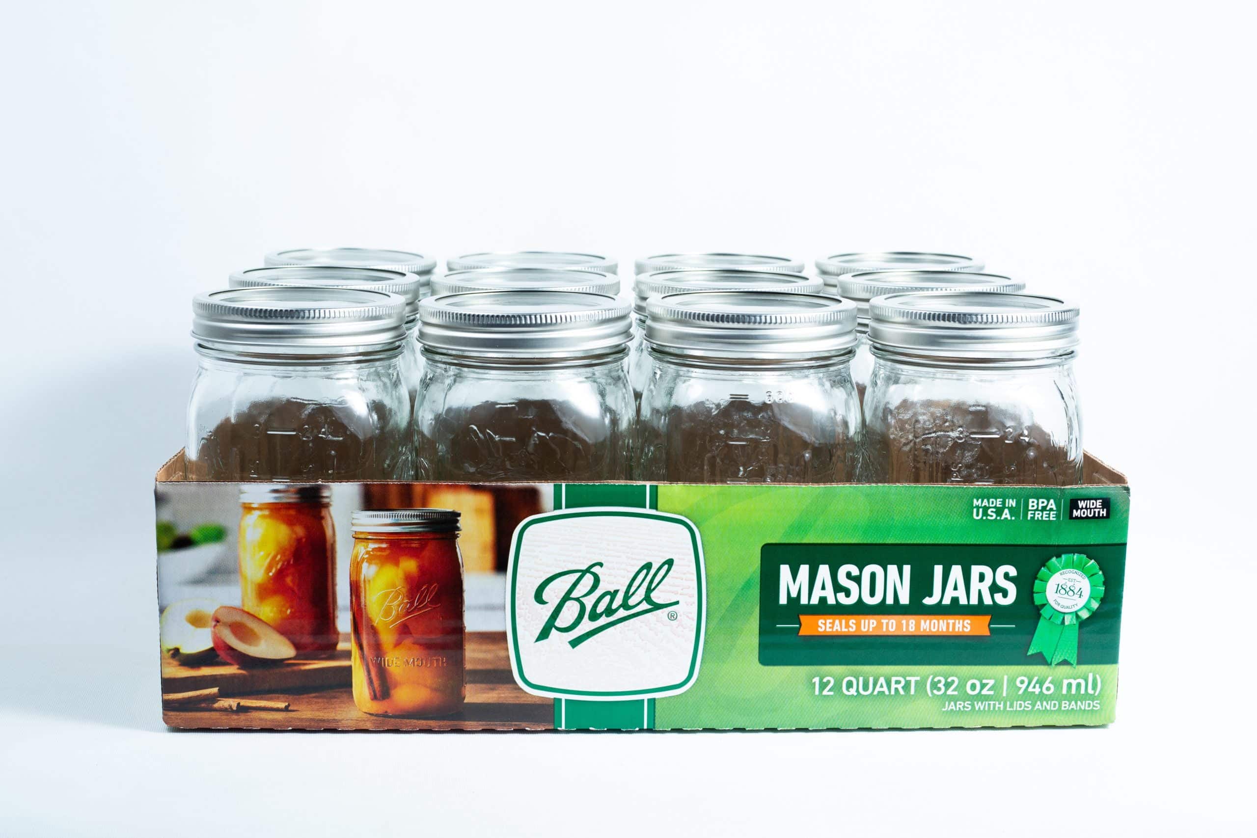 Ball mason jars 1 Litre 12x for canning autoclavable 1 Ball Mason jars 1 litre 12x for canning autoclavable, come in a green and white box with metal lids. Ideal for preserving, canning, or storage.