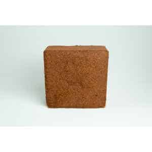 A 5 kg, 60L coco coir block (washed of salts, buffered RHP grade) is displayed against a plain white background.