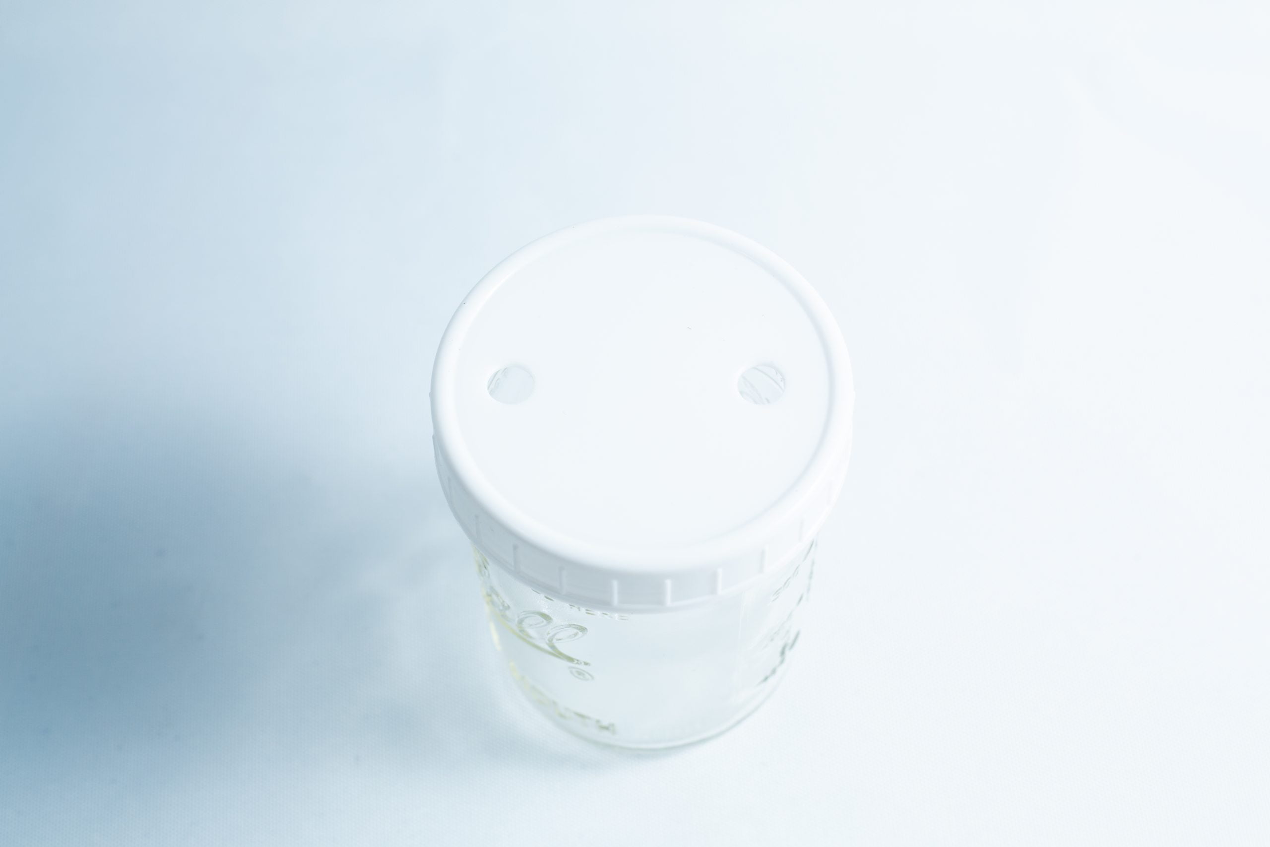 Drill Bit for holes size 3mm-12mm Titanium Coated 7 Clear plastic container with white lid, ideal for organising your Drill Bit for holes size 3mm-12mm Titanium Coated—viewed from above on a light background.