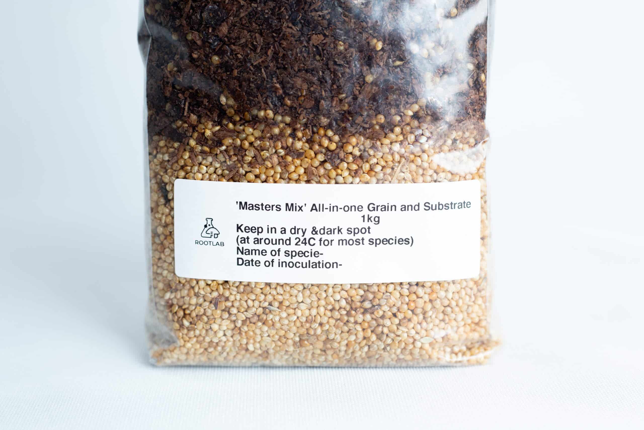 Black King Oyster Mushroom Grow Kit 5 Masters Mix + Millet All-in-one Mushroom 1kg Bag: Clear plastic bag with a white label containing storage and inoculation instructions, filled with a blend of grain and substrate.