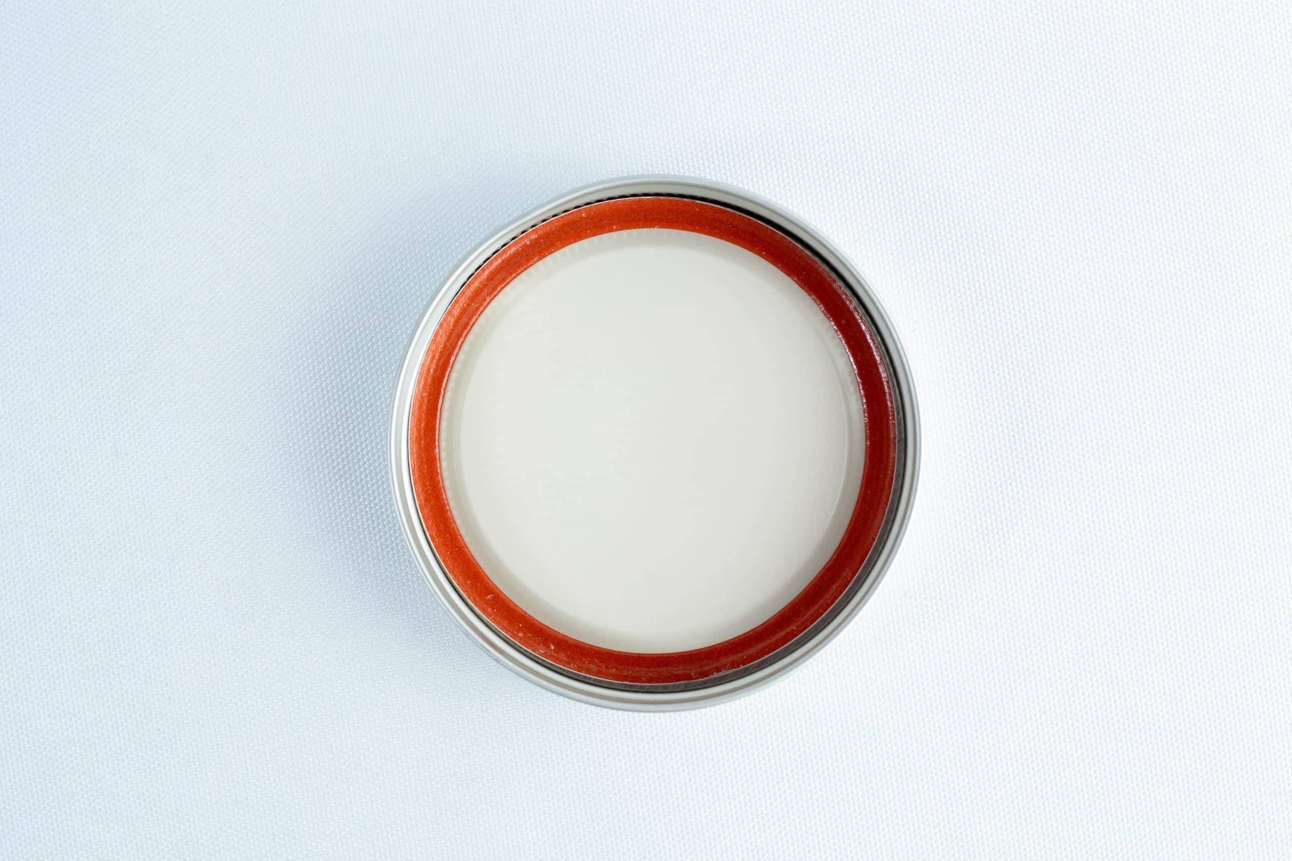 Metal lid and band set for wide mouth mason jar | 86mm 4 The Self-healing injection port & Air Vent Filter-3M is a metal jar lid with a red rubber seal, self-healing injection port, and air filter vent, shown from above on a white background.