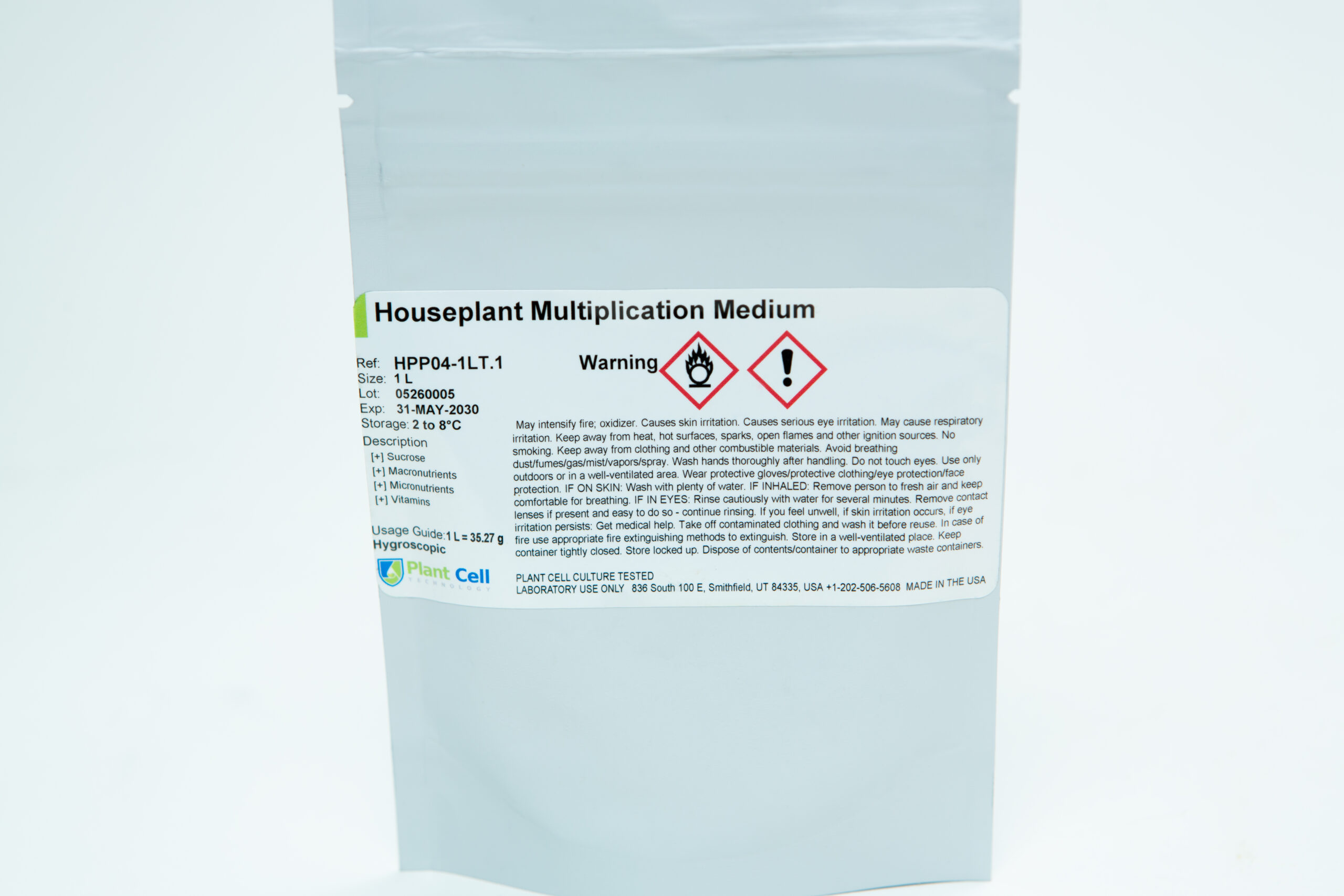 Plant Cell Multiplication and Rooting Medium 5 White pouch labelled Houseplant Multiplication Medium with warning symbols and detailed instructions.